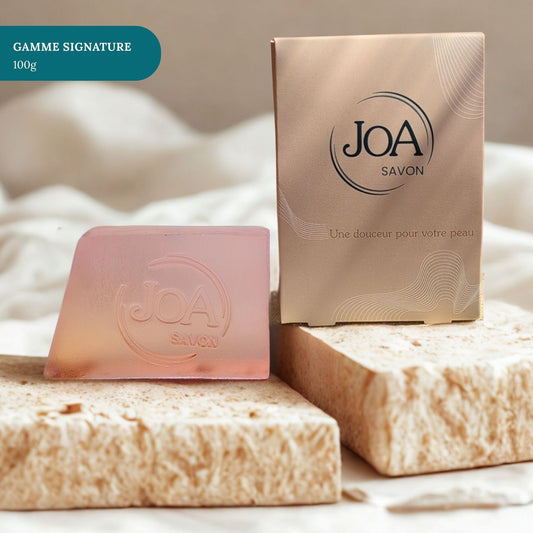 Savon Rose de Provence Joa Savon gamme Signature 100g avec packaging élégant