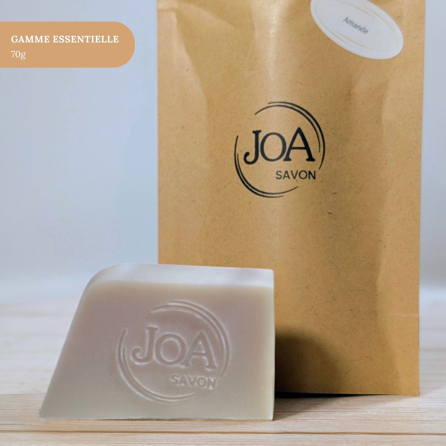 Savon Amande Joa Savon gamme Essentielle 70g avec packaging minimaliste