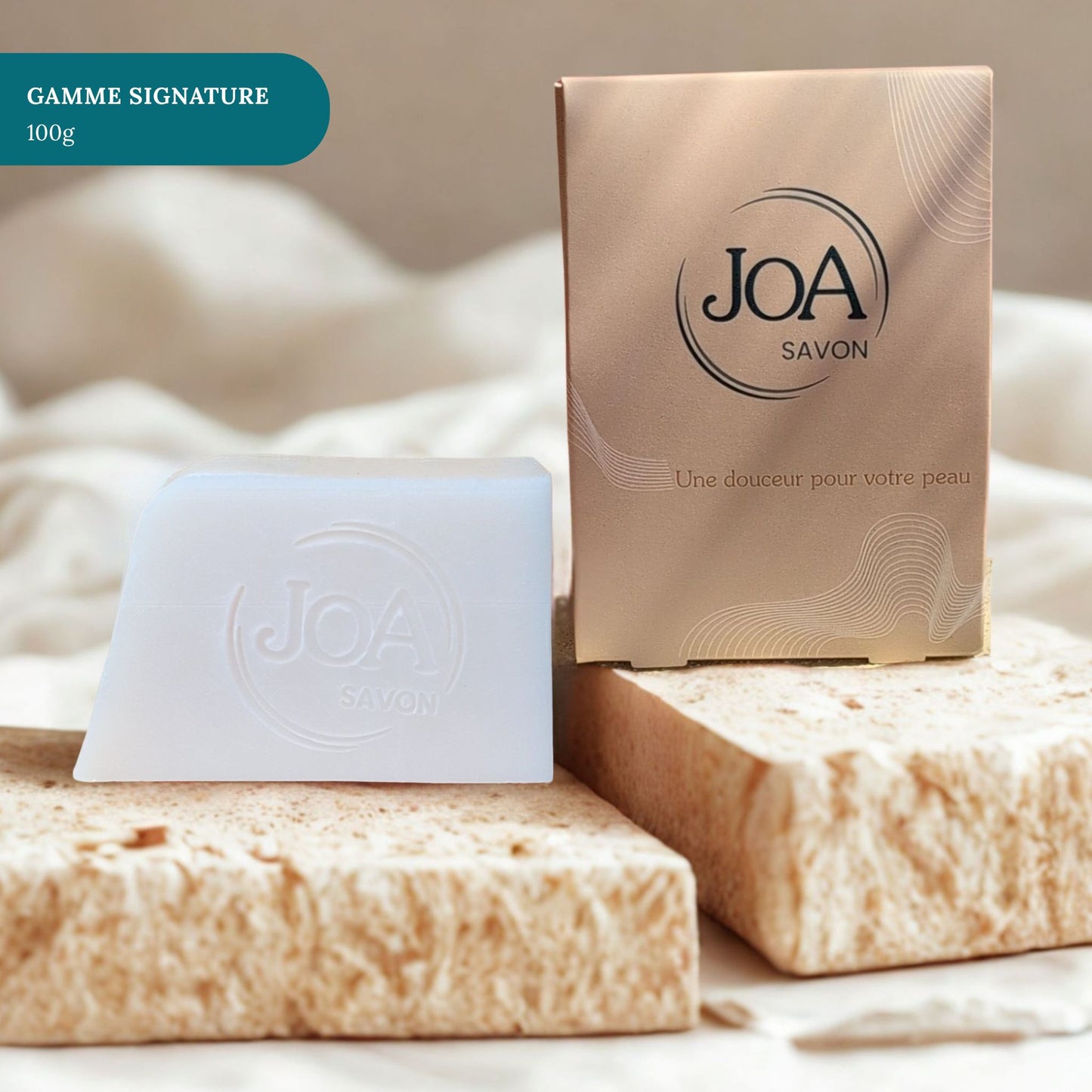 Savon Coco Joa Savon gamme Signature 100g avec packaging élégant