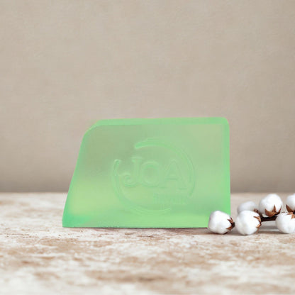 Savon Concombre Joa Savon enrichi en glycérine végétale 30 pour cent pour une peau douce