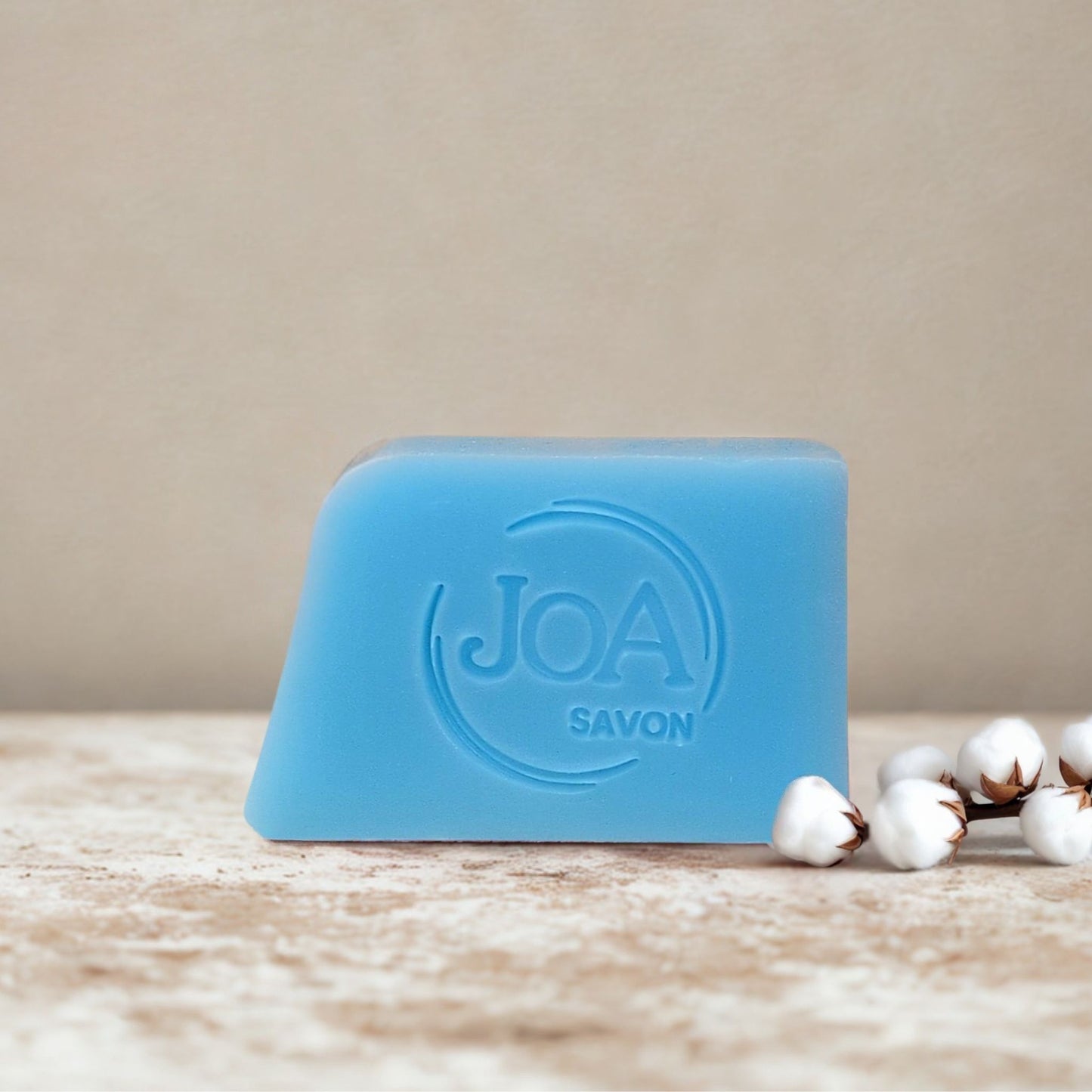 Savon Corail Sport Joa Savon enrichi en glycérine végétale 30 pour cent pour une peau douce