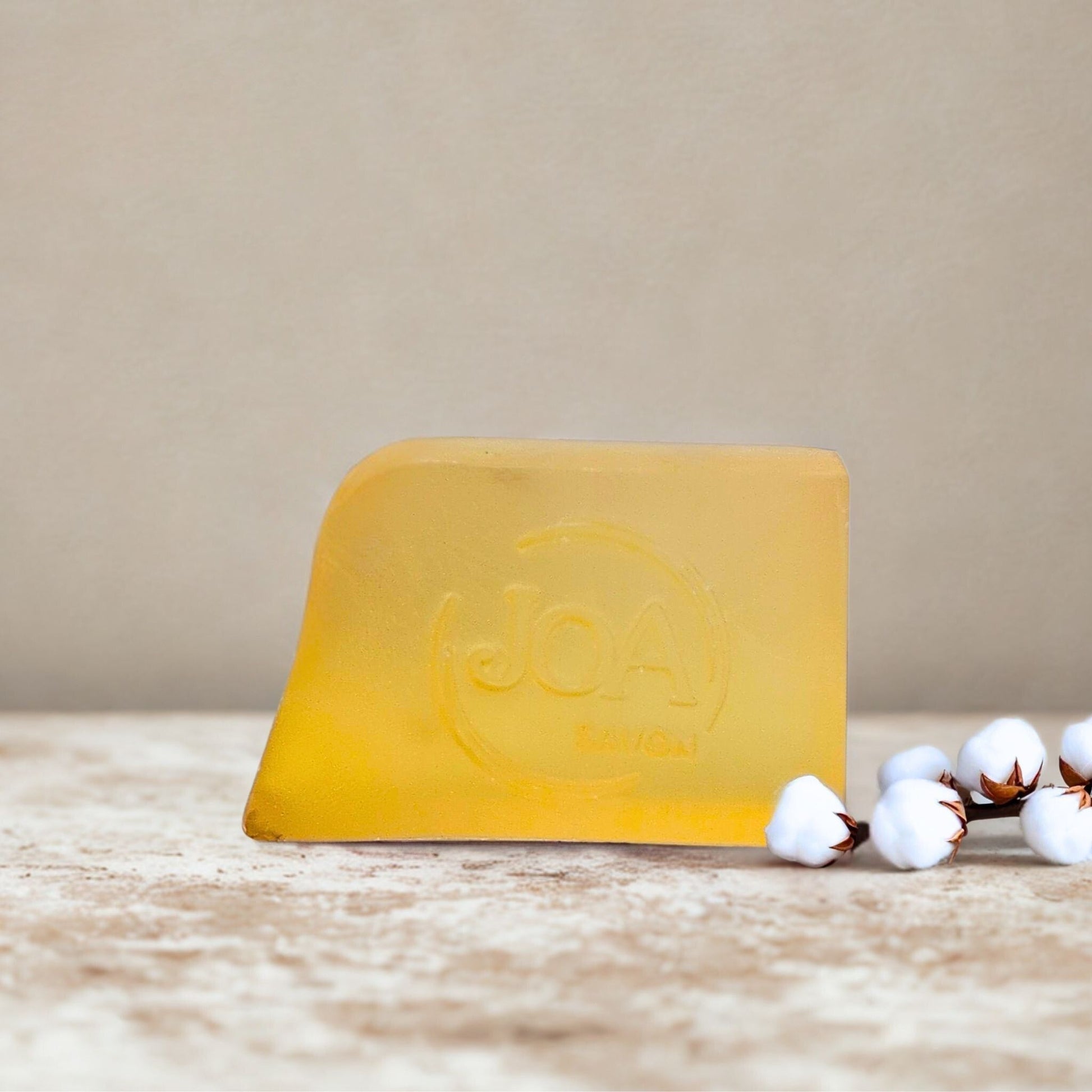 Savon Fleur d’Oranger Joa Savon enrichi en glycérine végétale 30 pour cent pour une peau douce
