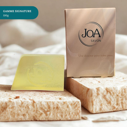 Savon Jasmin Joa Savon gamme Signature 100g avec packaging élégant